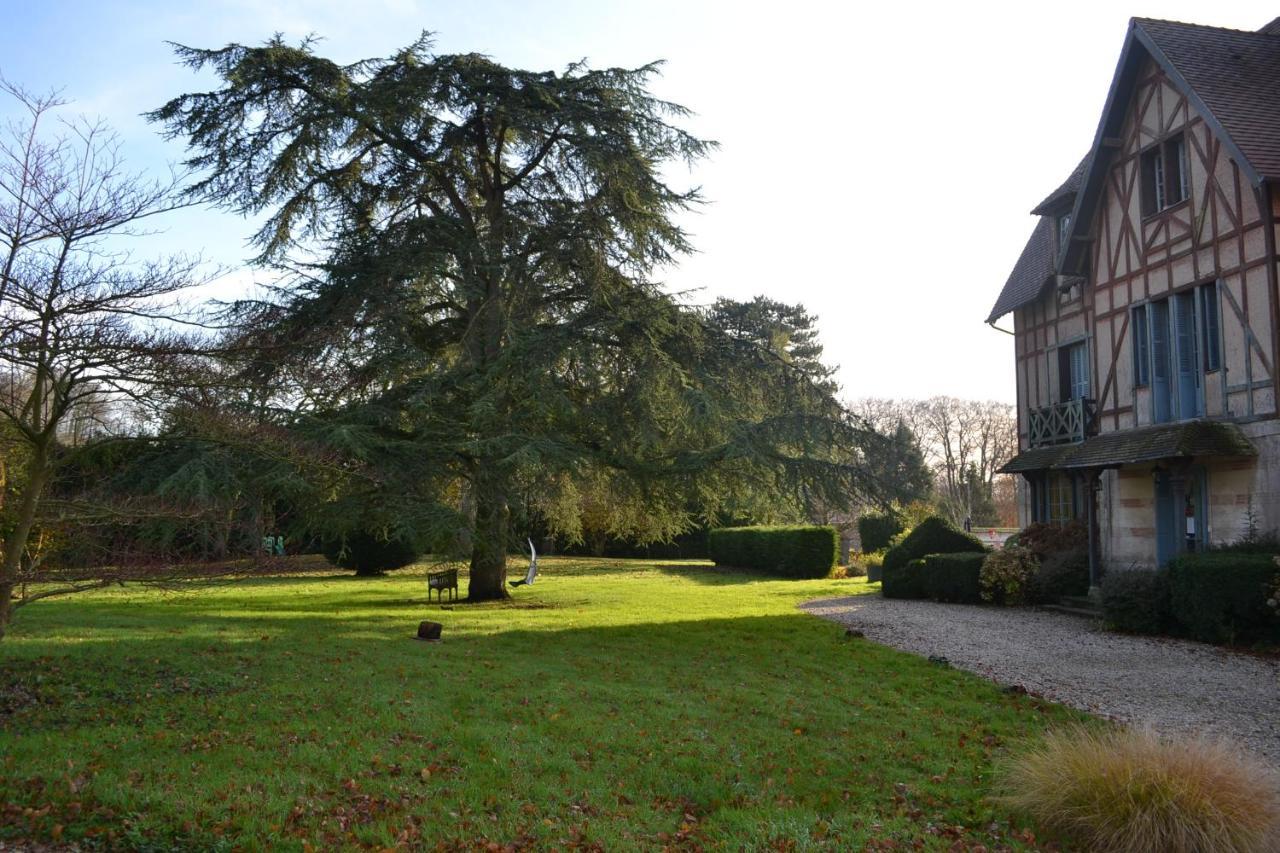 Manoir De Graincourt Hotel Derchigny Exterior photo