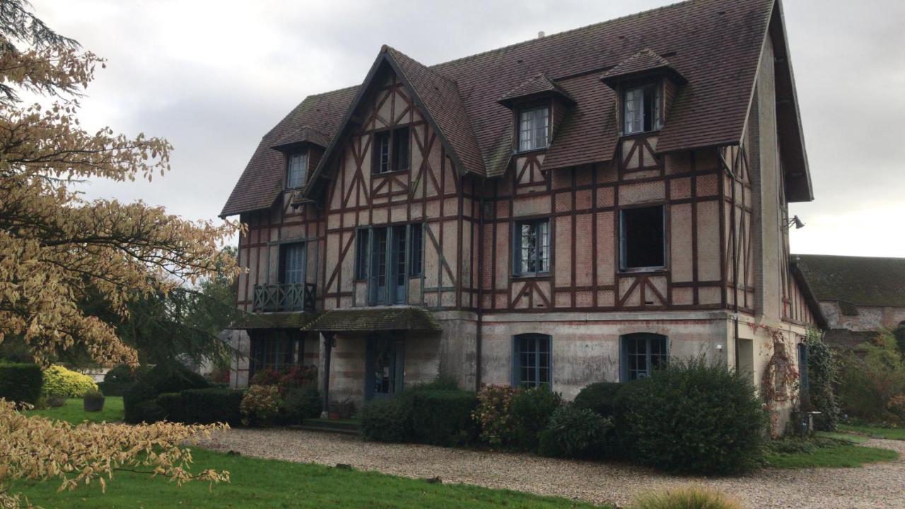 Manoir De Graincourt Hotel Derchigny Exterior photo